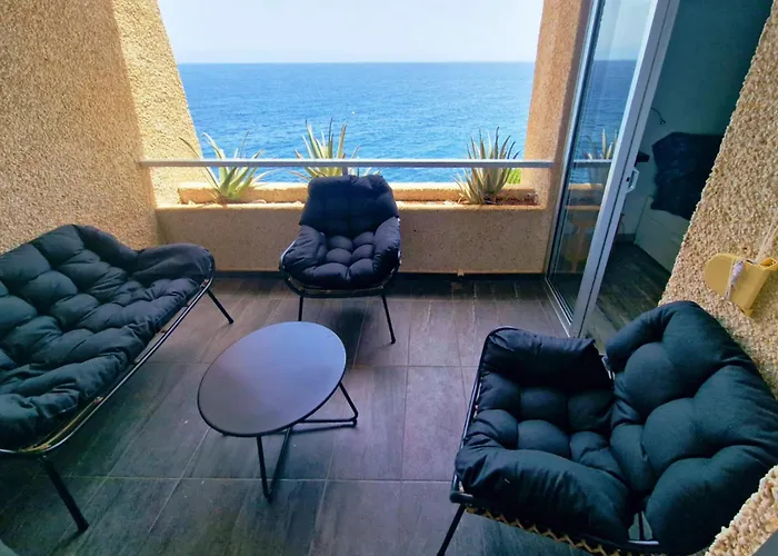 Live Maritime アパート